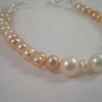 Bracelet, Freshwater Pearls Cream, Dyed Freshwater..