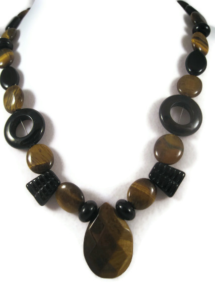 Necklace, Tigers Eye Gemstones And Black Onyx Beads With Tigers Eye Faceted Teardop Gemstone Pendant