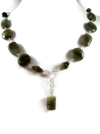 Necklace, Green Jade Gemstone Necklace With Jade Barrel Pendant Hanging From Heart Shaped Wire Connector